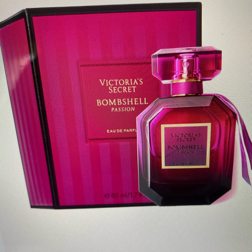 Victoria’s Secret Bomshell Passion